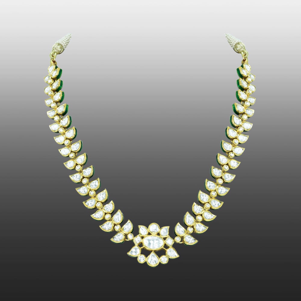 Ivory Polki Necklace with Floral Motif and Petal Design